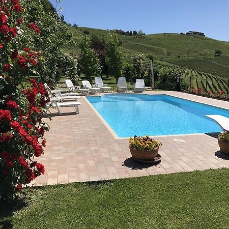 Residence delle Rose Barolo Exterior foto